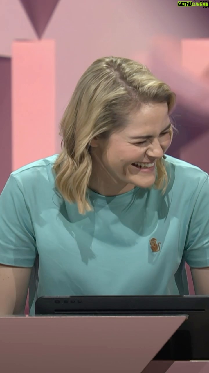 Hazel Brugger - 62K Likes - @hazelsgonnahazeās Strategie: @damitdasklaasturbo. #WSMDS