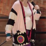Hazel Brugger Instagram – Danke für insgesamt knapp 1 Million Views und Klicks auf allen Kanälen zusammengenommen – und das allein in den ersten 36 Stunden! Mein #standupcomedy Special #kennensiediesefrau ist jetzt for free auf YouTube!