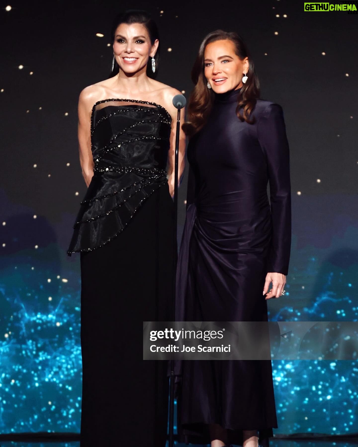 Heather Dubrow Instagram - PROUD to have been a presenter at last night’s @glaad Awards and I just want to say — what an INCREDIBLE night for such a worthy cause ❤️ For anyone who doesn’t know, the GLAAD Awards recognize media for their inclusivity of the LGBTQ community and honor them for their fair and accurate representation - Which is something that I not only applaud but also something that I wholeheartedly support. Inclusivity will always be of utmost importance to me so thank you to GLAAD for putting together an amazing Award show !!!! And for anyone who’s been following along this week: YES ! I went with the black dress !! I mean… Are we surprised 😂😂 What’re your thoughts??!! 👀👀💃🏻
