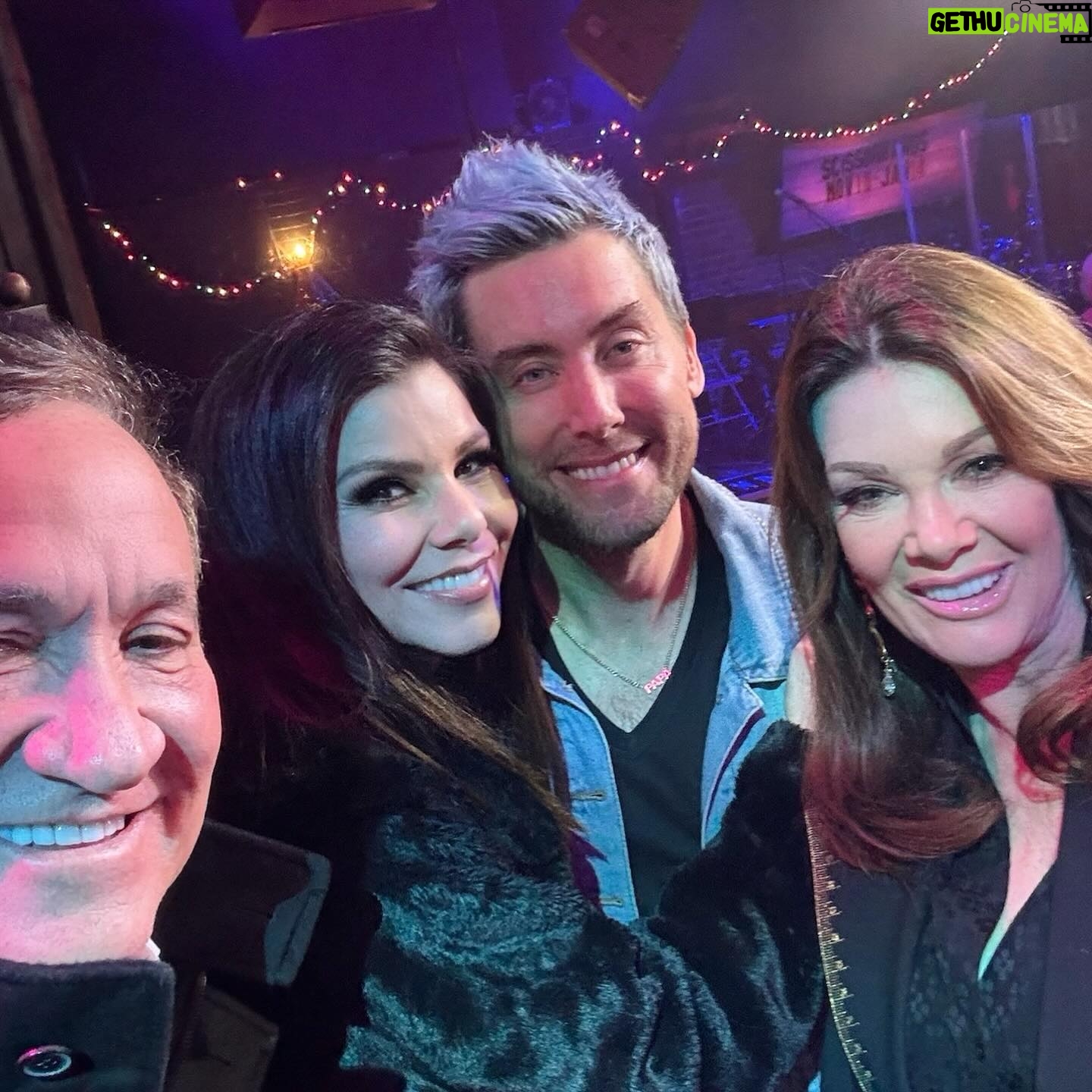 Heather Dubrow Instagram - WOW ! What an incredible night @scissorhandsmusical ! My friend and Producer extraordinaire @lancebass and the cast were off the charts ! Loved the whole vibe and running into friends !!! We laughed, we cried, we sang β¦ PERFECT night @bourbonroomhollywood ππ»β€οΈ