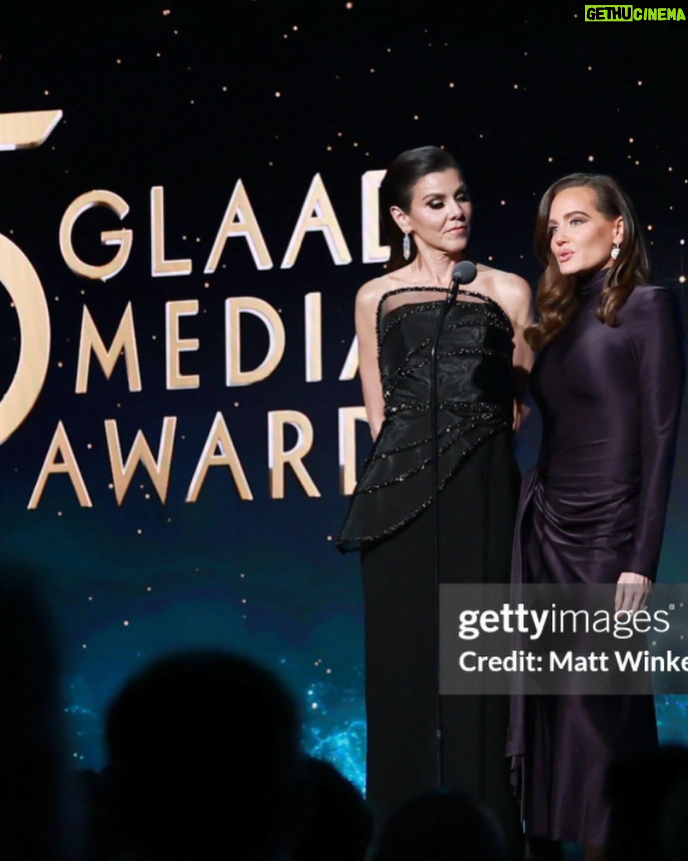 Heather Dubrow Instagram - PROUD to have been a presenter at last night’s @glaad Awards and I just want to say — what an INCREDIBLE night for such a worthy cause ❤️ For anyone who doesn’t know, the GLAAD Awards recognize media for their inclusivity of the LGBTQ community and honor them for their fair and accurate representation - Which is something that I not only applaud but also something that I wholeheartedly support. Inclusivity will always be of utmost importance to me so thank you to GLAAD for putting together an amazing Award show !!!! And for anyone who’s been following along this week: YES ! I went with the black dress !! I mean… Are we surprised 😂😂 What’re your thoughts??!! 👀👀💃🏻