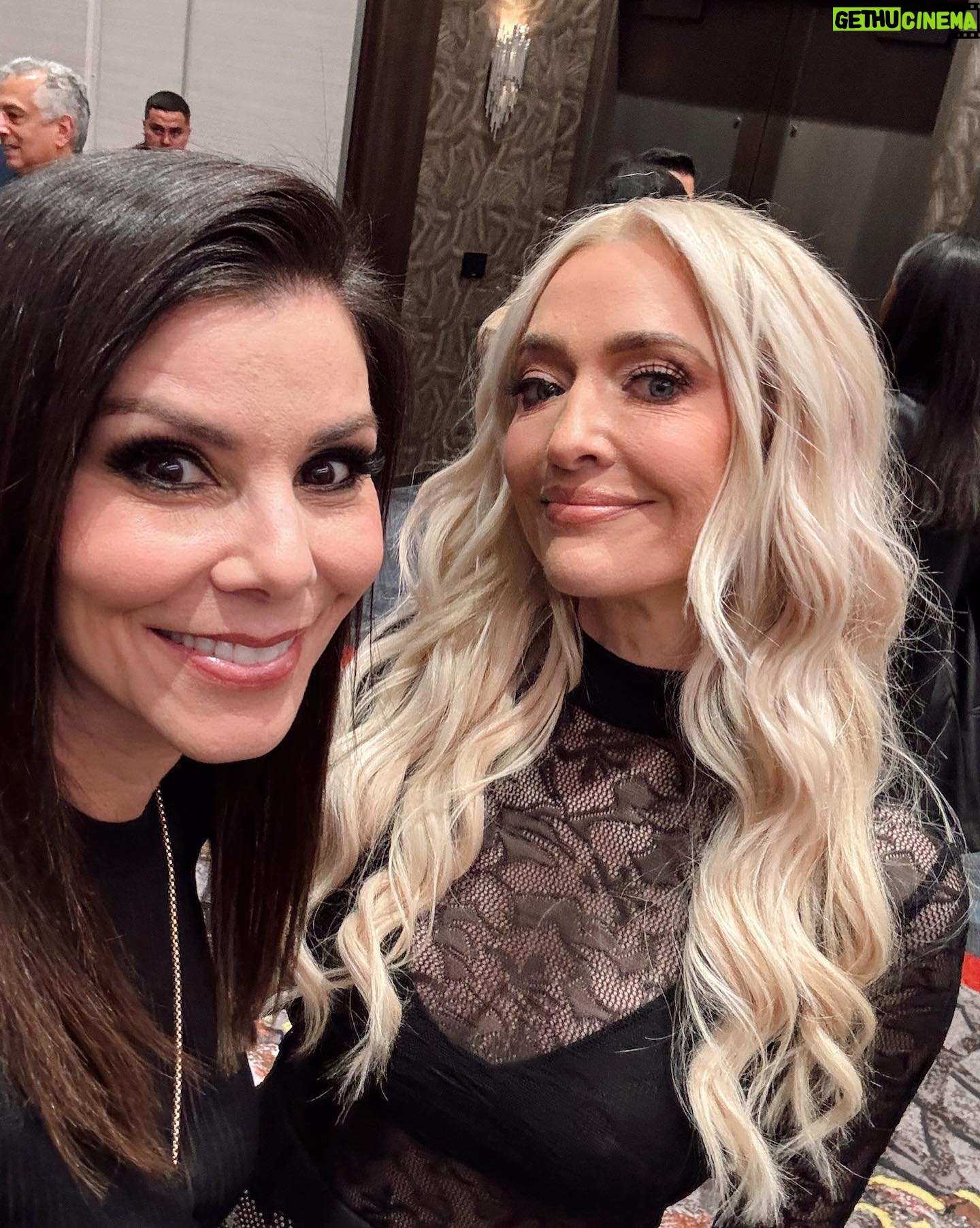 Heather Dubrow Instagram - BRAVOCON Selfies !!! 💃🏻💃🏻 There are literally so many to choose from, but here are a few to tie you over! This weekend has been incredible! More on that later but for now…which is your favorite????