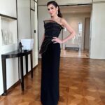 Heather Dubrow Instagram – Never met a black dress I didn’t like… 🤷🏻♀️💃🏻 I’ve always gravitated towards classic, timeless pieces and don’t get me wrong, I LOVE adding color in there but there’s just something about a black dress that never let’s me down ! I actually just did a full closet haul and donated what I no longer wear (early spring cleaning??) and filled my closet with staples that I love and that bring me JOY to wear – Is that something you would want to see / should I do a video on my closet staples??? 🤔 LMK! And if you had to pick a favorite black dress between 1, 2, 3, 4 and 5 – which one would it be??