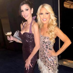 Heather Dubrow Instagram - #BRAVOCON2023 Friends, fans & FANCY PANTS (literally!) 💃🏻💃🏻