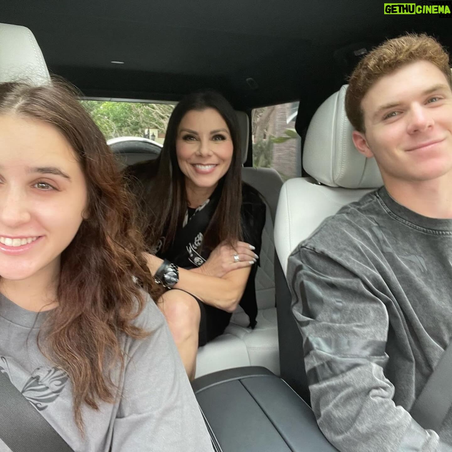 Heather Dubrow Instagram - In the spirit of Thanksgiving… SWIPE for what I’m thankful for the most. ❤️ The twins are HOME, our house feels FULL and I’m ready for a week of family, friends, and FOOD !!!