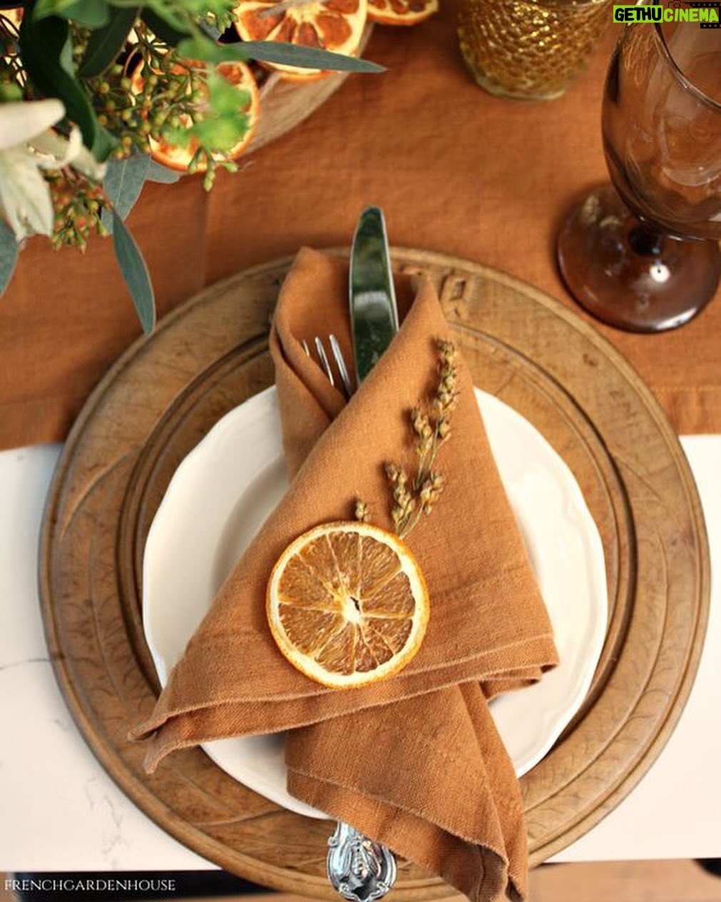 Heather Dubrow Instagram - Thanksgiving is less than 10 days away !!!! The twins are coming home and I’m SOOOOO excited ! SWIPE for some inspo 💃🏻 and since you all know I love to host a party, dropping some of my FAV tips below: • Focus on your tablescape - make your table beautiful, but FUNCTIONAL! If you are doing family style food, make sure there’s room for platters on the table. Also, as pretty as tall candles and large arrangements are, if you can’t see over them to talk to people, they will end up being moved. Try to keep the eye lines clear ! • Of course, you know I think that seating is the #1 most important thing for a successful party. Make a seating arrangement where everyone has someone fun to talk to! Make or buy place cards and it will make your life so much easier ! • Remember the spirit of the event. Thanksgiving is for friends and family to gather, not everything will be perfect, and that’s ok. People won’t remember that the turkey was dry - they will remember that they left feeling happy ❤️ So… Who here is hosting and who here wants more specific tips??? LMK ❤️⬇️
