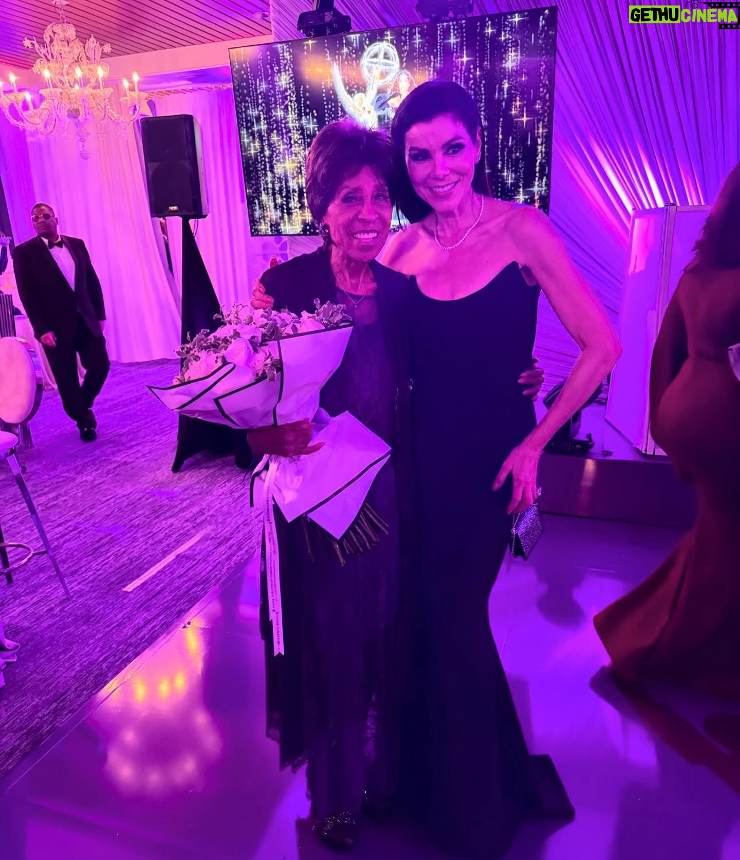 Heather Dubrow Instagram - Had the BEST time celebrating @niecynash1’s birthday over the weekend!!! You know I love a good party and @drdubrow… well- I guess you can say he loves a good puppy 🤷🏻♀️ Such a fun night and it’s always a good time running into old and new friends (SWIPE) ❤️❤️💃🏻