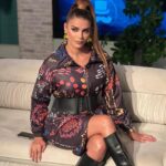 Heba ElSisi Instagram - من كواليس برنامج بنشتري راجل علي قناه الشمس Behind the scenes of program @bnshtryragel on @alshamseg Outfit @world.of.fashion12 Makeup @waleedeltorkybeautysalon Hair @amer.6077 #hebaelsisy #bnshtry_ragel #بنشتري_راجل #alshamschannel
