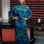 Heba ElSisi Instagram - New episode from @bnshtryragel @alshamseg Photographer @mahmoudsamyph Outfit @ghada_hashash Makeup @asmaa_said_33 Hair styel @montser Earrings @taleed_lamya #hebaelsisy #bnshtryrahal #alshams