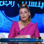 Heba ElSisi Instagram – سيديهاتك معايا 😅
#بنشتري_راجل
#hebaelsisy