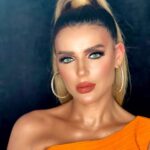 Heba ElSisi Instagram - Who loves orange color? 🍊 Beautiful dress @ghaly_official30 @ghaly_fashion_designer Makeup artist @gygyawed.makeupartist Hairstyle Mina @richardelboustanylive Photographer @azmycam Styling by @by_lamiskhalil #hebaelsisy #houtecouture #makeup #hair #egypt