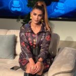 Heba ElSisi Instagram - من كواليس برنامج بنشتري راجل علي قناه الشمس Behind the scenes of program @bnshtryragel on @alshamseg Outfit @world.of.fashion12 Makeup @waleedeltorkybeautysalon Hair @amer.6077 #hebaelsisy #bnshtry_ragel #بنشتري_راجل #alshamschannel