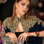 Heba ElSisi Instagram - It was a such beautiful company 🤩@taj_nights shour by @cffagency #ramdannights #hebaelsisy Kaftan @nanaskaftans Makeup @makeupgygyawed Earring & bangles &bag @taleed_lamya Hair @chezrichard Taken by Mego @maged_helal