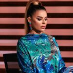 Heba ElSisi Instagram - New episode from @bnshtryragel @alshamseg Photographer @mahmoudsamyph Outfit @ghada_hashash Makeup @asmaa_said_33 Hair styel @montser Earrings @taleed_lamya #hebaelsisy #bnshtryrahal #alshams
