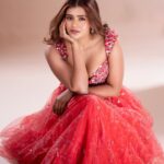 Hebah Patel Instagram - Styled by @officialanahita Wearing: @raagareddyofficial Makeup: @makeupbyramakrishna @vijjireddyskht Style team: @pranathivarma.k Pic: @adrin_sequeira