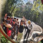 Hebe Tien Fu-chen Instagram – 龍年首爬-騎龍山⛰️

這團山友年齡跨度挺大
從10歲到72歲
大家都能健康邁開腳步走進山林
邊走邊說笑
享受一步步的提起與放下
也互相提醒著彼此留心腳下

山在
陽光在
你們也在

真好 🤍

#騎龍山
#騎龍古道
#逃學步道