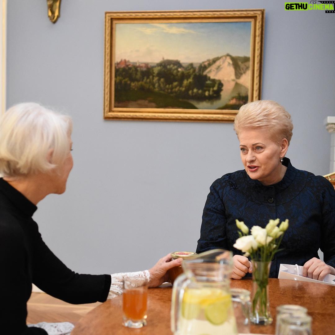 Helen Mirren Instagram - I am very lucky to be able to sometimes meet people of high achievement. Who are also direct and accessible and make their own honey and apple juice! I salute Dalia Grybauskaite President of Lithuania