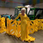 Helen Mirren Instagram – screening premiere of The Good Liar in New York. Later that night after the RedCarpet  I got together with some traffic control! A great stylist ( lee harris) sees all possibilities