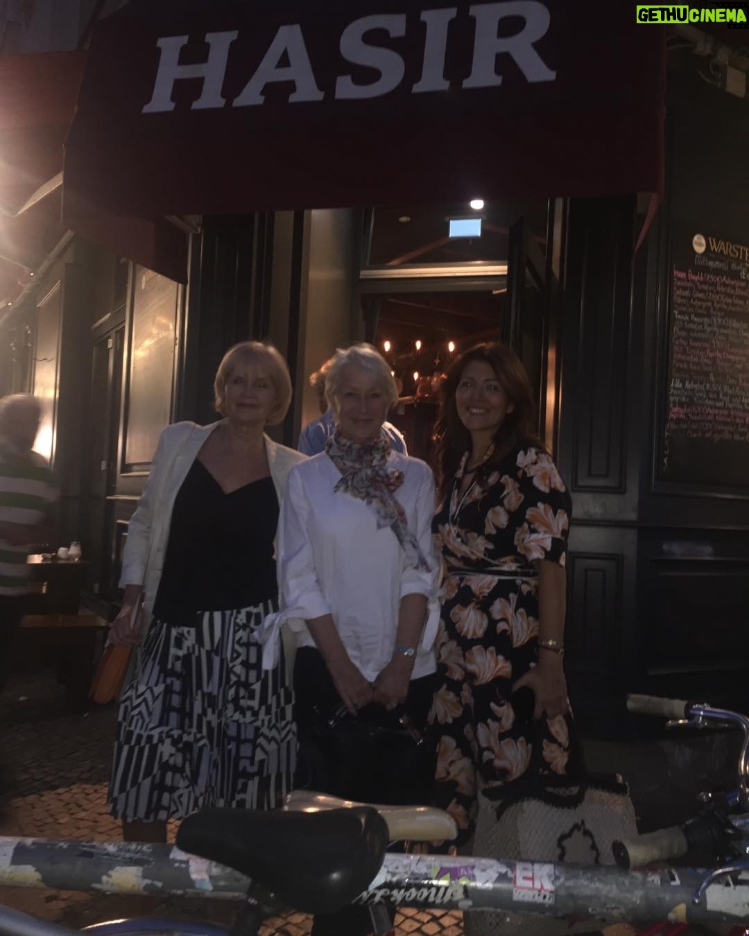 Helen Mirren Instagram - I know it looks like all I do is eat, but I just have to let you know about this fantastic Turkish restaurant in Berlin. Here with my dear friends Sandy and Sedef.
