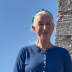 Helen Mirren Instagram - This post is particularly for my Italian speaking followers, please help if you can. There is a link and instructions in Italian for you in my bio. Grazie!