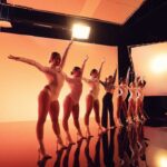 Helene Fischer Instagram - Hier für euch ein paar Eindrücke von unserem Videodreh aus Madrid zu ⭐️Vamos A Marte⭐️ —> erscheint zeitgleich am 06.08.21 mit der Single! Ich bin so gespannt wie‘s euch gefällt!!!
