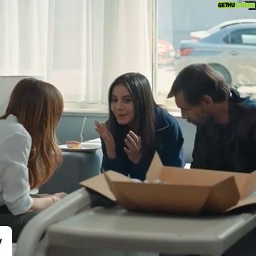 Helin Kandemir Instagram - Sana baktığımda kötüyü değil,çok ama çok hasta bir çocuğu gördüm her zaman. Bir gün bir yerlerde ”iyileştiğini” görmek de isterim.. Sana tanık olmak Bir oyuncu olarak zevk,genç bir kız olarak çok üzücüydü.Hoşçakal Cemre 🍰 Tüm ekibimize sonsuz teşekkürler 💙 @kagitevdizi veda 🥀