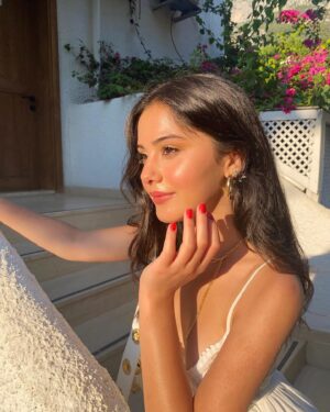 Helin Kandemir Instagram - Gün gidiyoor :):)🤍