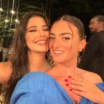 Helin Kandemir Instagram - Bi dans ettik artık her şey tamam 🤍💍 Styled by @naimeiisik