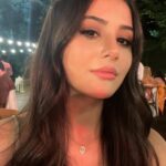 Helin Kandemir Instagram - Bi dans ettik artık her şey tamam 🤍💍 Styled by @naimeiisik