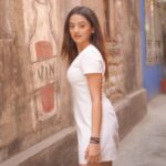 Helly Shah Instagram - Aur kya haal chaal ??🌝