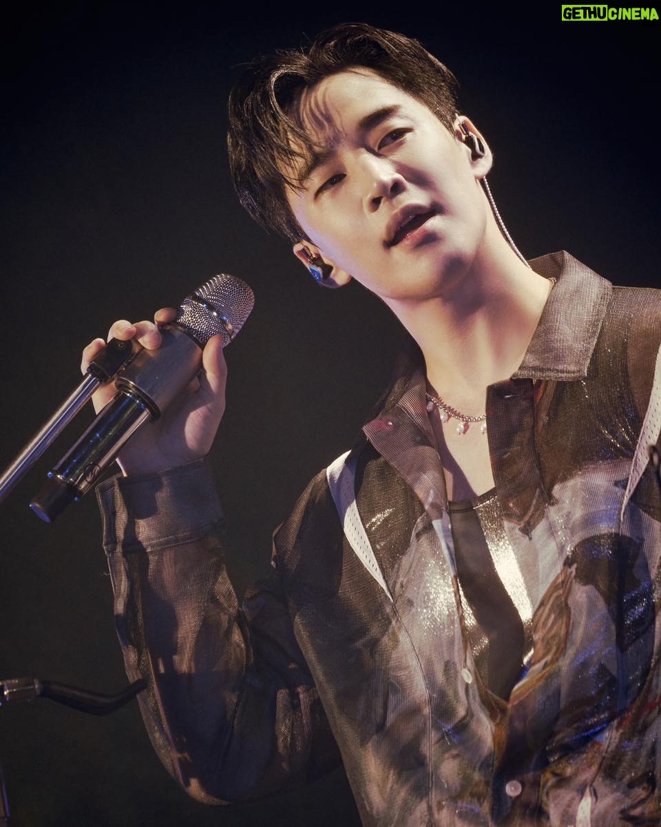 Henry Lau Instagram - I just wanna say it’s #ALWAYSBEENYOU ขอบคุณครับ