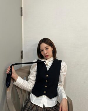 Heo Young-ji Instagram - 채연이와 채리쉬분들의 첫 팬미팅의 순간을 함께해서 행복해용❤️
