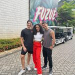 Heslaine Vieira Instagram – Soraya
Você era tudo que eu queria e precisava nesse momento da minha vida. Como eu pude me divertir enquanto atriz
Quantas pessoas maravilhosas eu conheci 
Quantas aventuras nós vivemos juntas
E que grandes desafios passamos 
Foi divertido conviver com você 

Nesse álbum falta tanta gente que eu tenho admiração e que foram importantes pra Soraya e pra Heslaine
Mas aqui fica minha gratidão a todos que ajudaram a contar essa história 
Um abraço apertado meu ✨♥️ 

Vamosss de férias bbs

Nosso grande time OBRIGADA 🙏🏾 
@gustavoreiz @lucianepreis @_joaobrandaoo @michelcarvalhos @juperes @recorrea @ze_dassilva @ricardolinharesreal 

@fabriciomamberti @adrianomelo1 @cadufranca @nribas @sabernardo @hermetrica @fernandonipper @de.costa @taynatanaka @gabriel.tolstoy @joaostefanello 

@fridarichterr @daniciminelli @borachico @dwierman 

@flaviaazevedopereira @julianamendesmakeup @guga.rebelo @renatinhasmoreira @andrehorta21