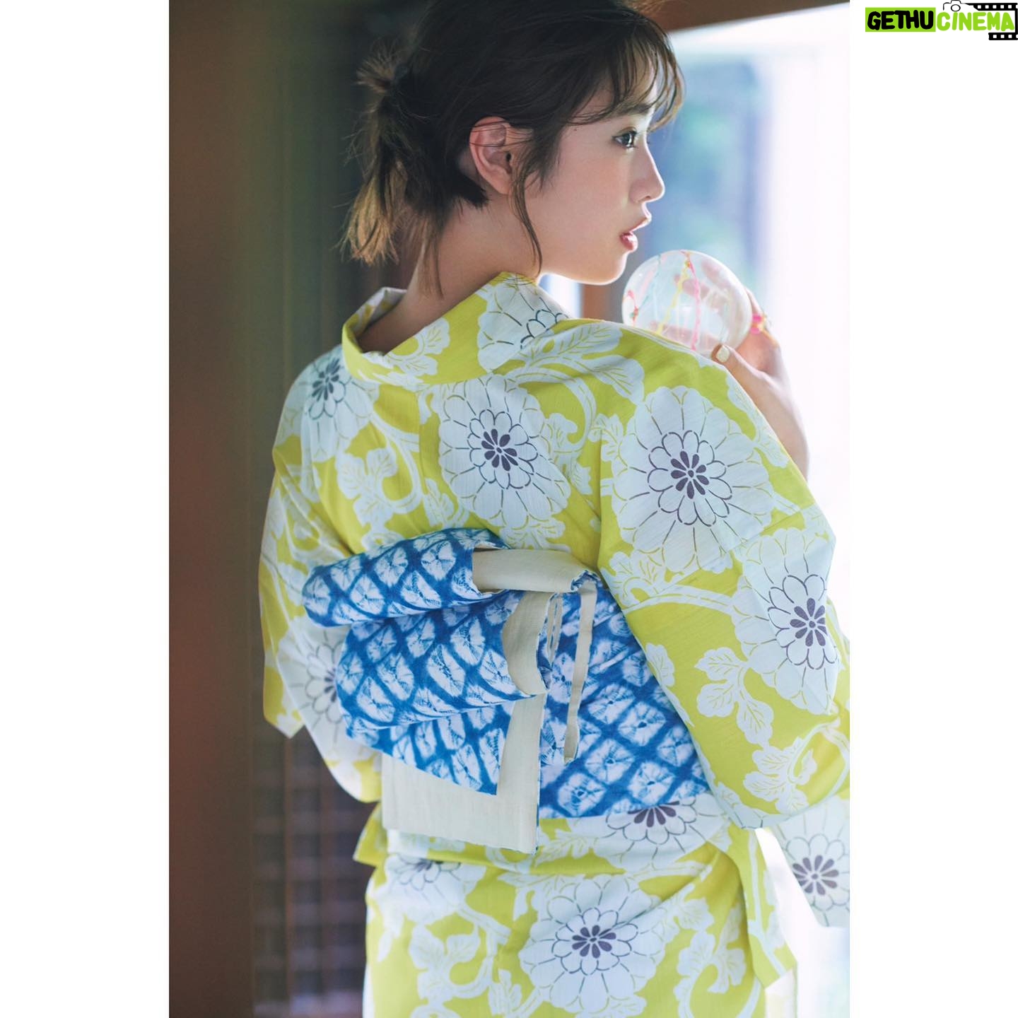 Hikaru Takahashi Instagram - . 美的 8月号 夏らしい涼しげなメイクをしていただきました。 ぜひご覧ください🤍