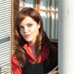 Hilal Altınbilek Instagram – Yeni bölümü beklerken ben 🤗 
Akşam 20:00 de Atv’deyiz. #birzamanlarçukurova