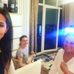 Hilal Altınbilek Instagram - Bugün ki konuklarım 😀💕@senayulku #homecoming 🙈