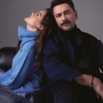 Hilal Altınbilek Instagram - #HilalAltınbilek ve #OnurTuna ile keyifli bir çekimde buluştuk🌟 @hilalaltinbilek @onurtuna Genel Yayın Yönetmeni: @gozdeyorukogluersu Röportaj: @kubricc Fotoğraflar: @jiyankizilboga Styling: @sburcucam & @mina.tanay Saç: @mutluahmet.sinan Makyaj: @burkhu Fotoğraf asistanı: @dogasucu Makyaj asistanı: @arzusezar Prodüksiyon: @ceylanyeniacun Prodüksiyon asistanı: @nazlisancakli