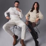 Hilal Altınbilek Instagram - #HilalAltınbilek ve #OnurTuna ile keyifli bir çekimde buluştuk🌟 @hilalaltinbilek @onurtuna Genel Yayın Yönetmeni: @gozdeyorukogluersu Röportaj: @kubricc Fotoğraflar: @jiyankizilboga Styling: @sburcucam & @mina.tanay Saç: @mutluahmet.sinan Makyaj: @burkhu Fotoğraf asistanı: @dogasucu Makyaj asistanı: @arzusezar Prodüksiyon: @ceylanyeniacun Prodüksiyon asistanı: @nazlisancakli