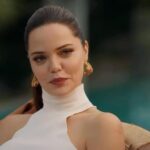 Hilal Altınbilek Instagram - #ŞahaneHayatım 3.Bölüm 2.Tanıtım! “Rakibin çok kuvvetli hem de çok.”🔥 Şahane Hayatım Yeni Bölümüyle Çarşamba akşamı 20.00’de FOX’ta! @ayyapim @foxturkiye @hilalaltinbilek @onurtuna @yigitozsener @enistesigelmis @nesrin.cavadzade @sumruyavrucuk @gokceeyuboglu @cemuslucem