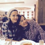 Hilal Altınbilek Instagram - Bir imam çağdaş hatırası✌🏻️👭