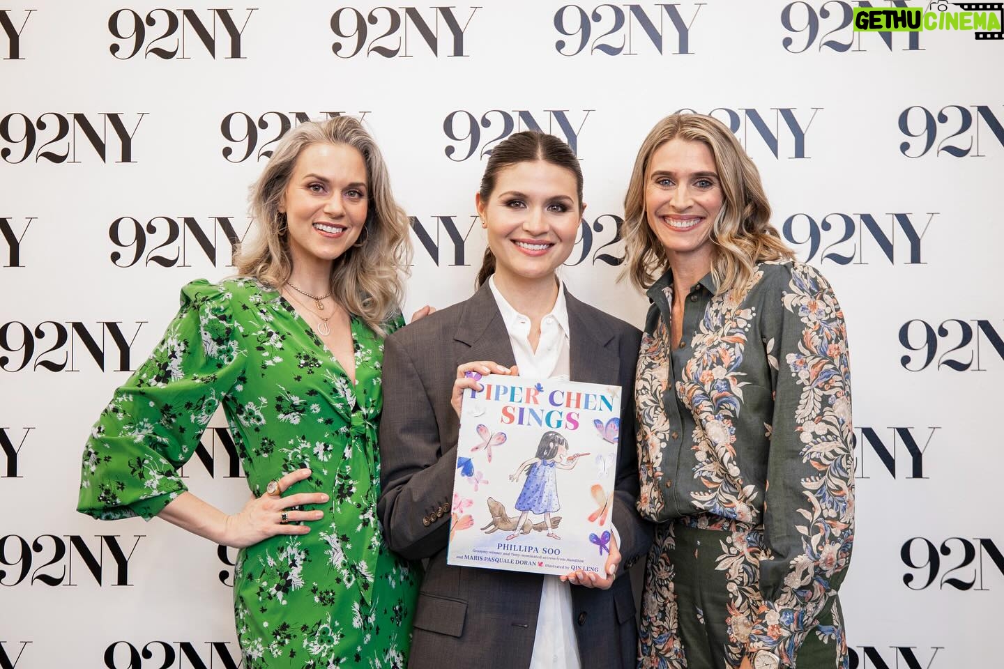 Hilarie Burton Instagram - 🦋Last night, The 92nd Street Y, New York hosted an exclusive book launch event with Phillipa Soo and Maris Pasquale Doran for their new picture book about resilience, the soul-sustaining power of singing & family: Piper Chen Sings! 🦋Phillipa & Maris sat down with Hilarie Burton to talk about the real-life stories that inspired the book, their family collaboration, Broadway & more. 🎟️ICYMI. This magical conversation is still available for purchase at the link in our bio. 📸These joyous moments were captured by Karl Ault/ Michael Priest Photography. #92NY150 #92NY #92Y #92ndstreety #PhillipaSoo #MarisPasqualeDoran #HilarieBurton #booktalk