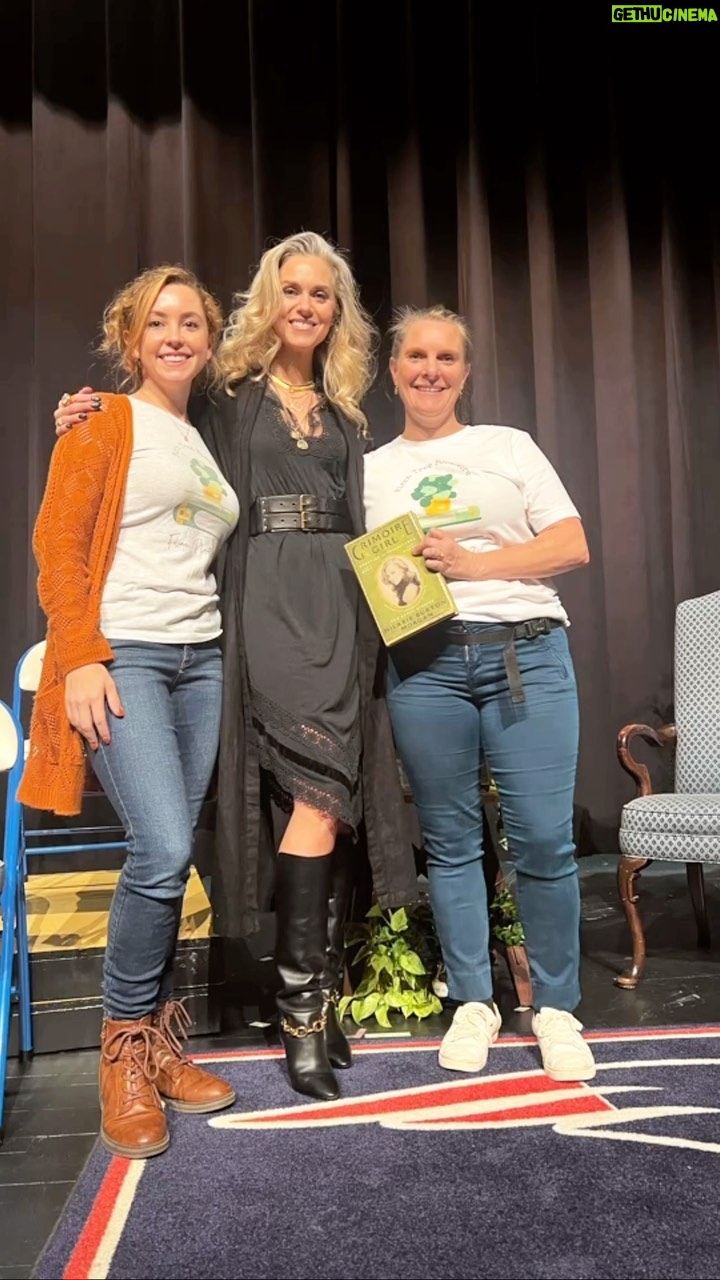 Hilarie Burton Instagram - Hilarie Burton Morgan was made for this. On Saturday, she signed 800 copies of her new book, Grimoire Girl, and then sat down for a Q&A with six of her former teachers from Park View High School in Sterling, from where she is the proudest alum. Hilarie reminded us how magical our community is and how important it is to support public schools and the safe spaces they create to foster creativity. Hilarie, you are a force of nature and we cannot wait to see what your mystical future holds! Hugest thanks to you and the incredible Park View PTA for having us! . . . #grimoiregirl #hilarieburton #hilarieburtonmorgan #magic #magicmoments #bookstagram #indiebookstore #shopindie #shoplocal #loudouncounty #loudounlocal #loveloudoun #womensupportingwomen