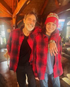Hilarie Burton Instagram - My guys. @jeffreydeanmorgan