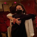 Hilarie Burton Instagram - Beyond excited to be on my way down to the city right now to celebrate @phillipasoo ‘s new book #piperchensings !!!!!! Phillipa has been such a good friend to the whole Morgan family, especially young Gus who idolizes her!! Well now he’s gonna have to contend with George who loves reading this book in bed. If you can make it to @92ndstreety tonight, you’re in for a treat!! But no matter where you are, order this book for the brave and creative girl in your life. The message is so pure and beautiful and honors the importance of culture and legacy and confidence. Can’t wait to see you @phillipasoo !!!!! Xoxoxoxo