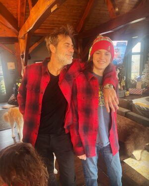 Hilarie Burton Instagram - My guys. 

@jeffreydeanmorgan