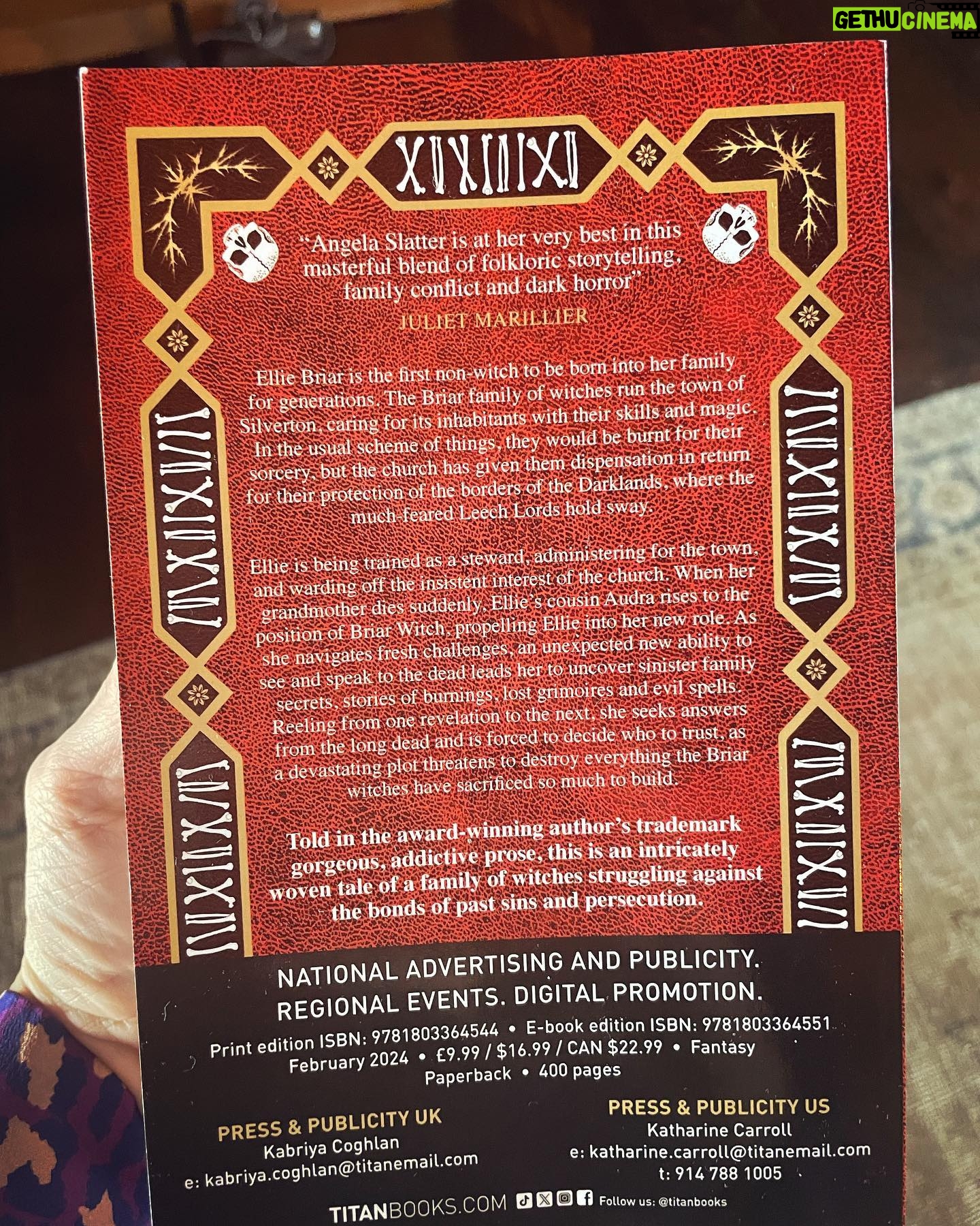 Hilarie Burton Instagram - Oh my fucking God! I want to live inside of this book! I want to curl up inside of this village, and make friends with the Briars and wear cloaks and go to the parties in the square with a dagger strapped to my calf. My magical friend @angelaslatter has done it again, and each time she delves into the mythology of the Sourdough world, I feel like I’m getting to visit old friends. Angela understands the horror of being a woman and the grit and humor that it takes to survive. I love her perfectly messy and mystical characters, the timelessness of her environments. I feel so spoiled that I’ve gotten to read this book early and I wish I could read it for the first time again! This is my cozy winter hideout. Sending you so much love Angela! Y’all best to get to ordering it right away!