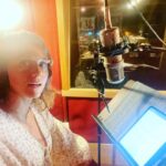 Hilarie Burton Instagram - Audio Book in the works!!! Rainy days are the best days for getting cozy in the recording studio. I’m grateful to all of you who have preordered my next book #GrimoireGirl from the link in my bio. We have already sold THOUSANDS of copies, and that blows my mind (seriously! Thank you so much!) because the book doesn’t even come out until October. It’s so so SO nice and a testament to the community we’ve cultivated here….one of magic and mischief and solidarity. People ask a lot if my last book #ruralduaries has an audio version, and the answer is Yes! It for sure does. Same deal for Grimoire Girl. Maybe you want a hardcover version. Maybe you want just the audio. Maybe you want both so we can read along together. Or maybe you need one version for yourself and another for a friend. Whatever your preference is? I got you! The linktree in my bio has all the bases covered. In recording, I got to revisit all these chapters I wrote last year. I laughed. I definitely cried. And I can’t wait to share everything in-between with you. Today, my @costarastrology horoscope said “Celebrate your milestones”. Done. Thanks for celebrating with me! Xoxox🪴🌙🔮