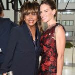 Hilary Swank Instagram – What a blessing to have the sincere honor to meet this masterful icon, trailblazer and supreme talent. 🙌🏽 
God rest your soul, @tinaturner 🤍

📸: @wandamcdaniel 💞