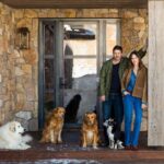 Hilary Swank Instagram – So happy to be a part of @archdigest this month featuring the dream home we built – something I have worked towards for 3 decades. It’s such a gift and I am so very grateful.  We had such incredible artisans to help make this dream come true. All of these extraordinary people are listed below and you can find a link in my bio to see more pics and the entire article, welcome in!!

Designer: @markzeffdesign
Architect: @onearchitects 
General Contractor: DeLuca Construction 
Architectural Lighting Designer:
@luminosityald 
Greenhouse: @growing_spaces 
Kitchen and bathroom Slabs: 
@thestonecollection 

Some select furniture:
@obsoleteinc 
@schwung.design 

Article by: @emilwilbekin 
Photographer: @juliesoefer 
Makeup: @emy_bee 
Hair: McKenzy Brown