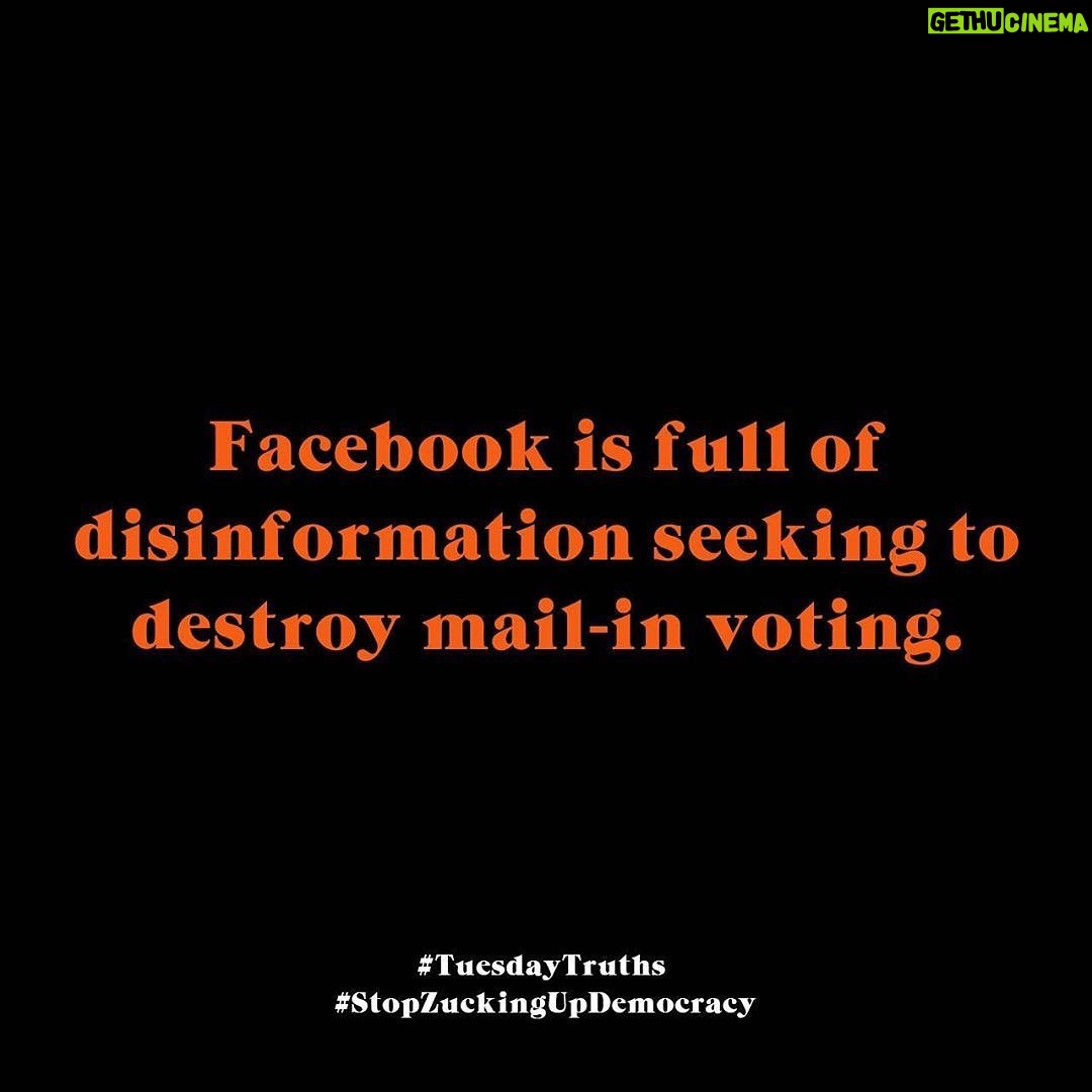 Hilary Swank Instagram - Mail in voting is safe, secure, and is not new. Make a plan to vote right now at vote.org. Thumbs up in the comments if you’re ready to #Vote! #StopZuckingUpDemocracy #TuesdayTruths . . . Via @chelseahandler 👊🏽